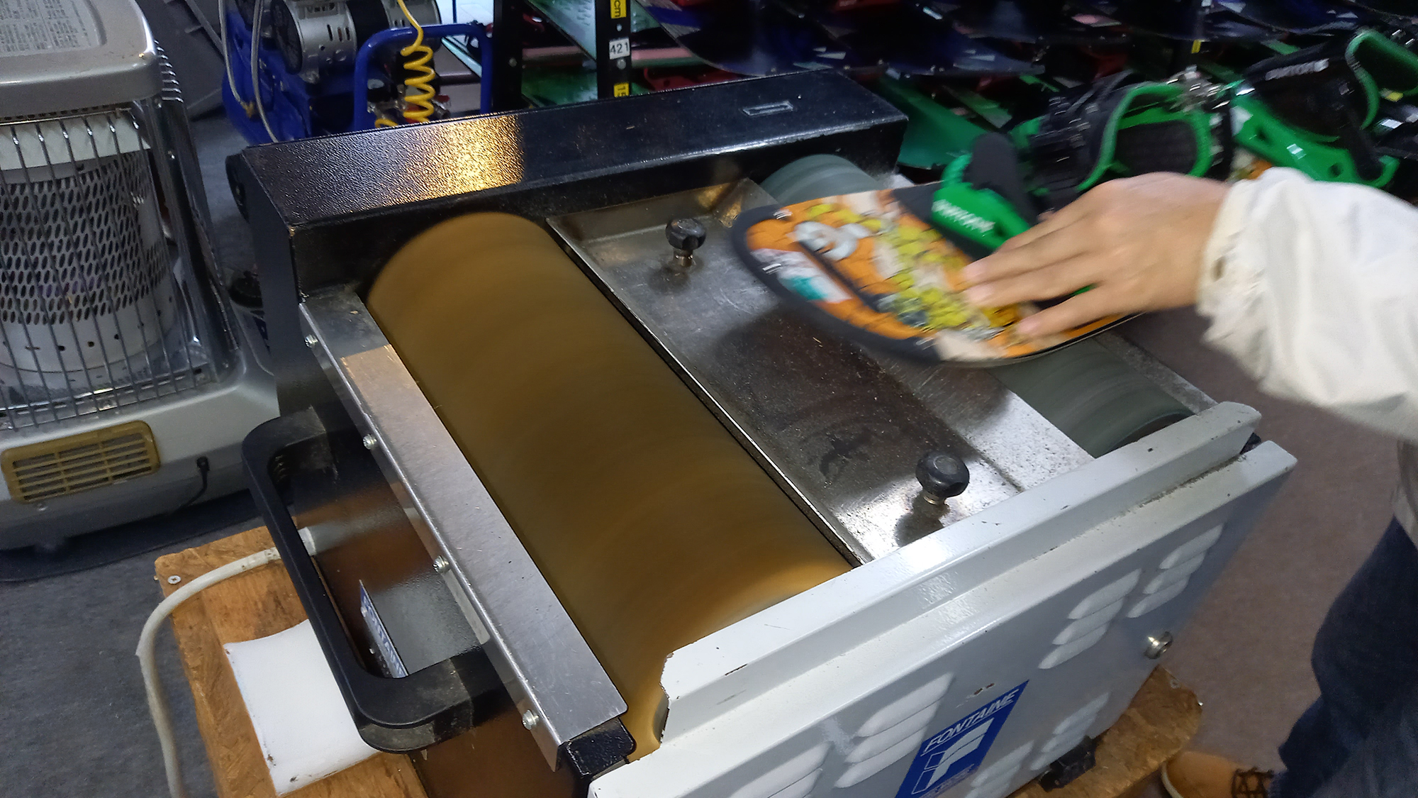 専用ワックスマシン